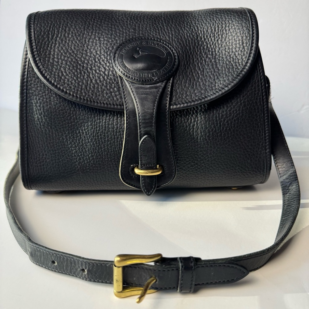 Dooney & Bourke Essex Black Shoulder Bag - Picture 16 of 16